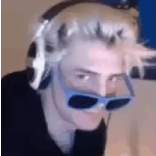 Sticker “XQC-8”