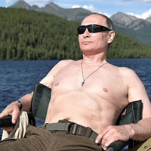 Стикер «Путин на рыбалке-1»