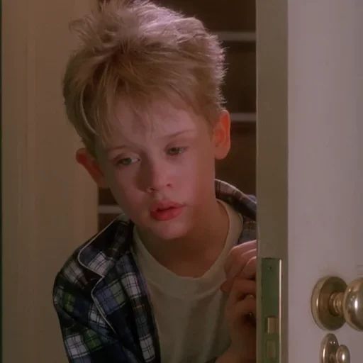 Sticker “Home Alone-8”